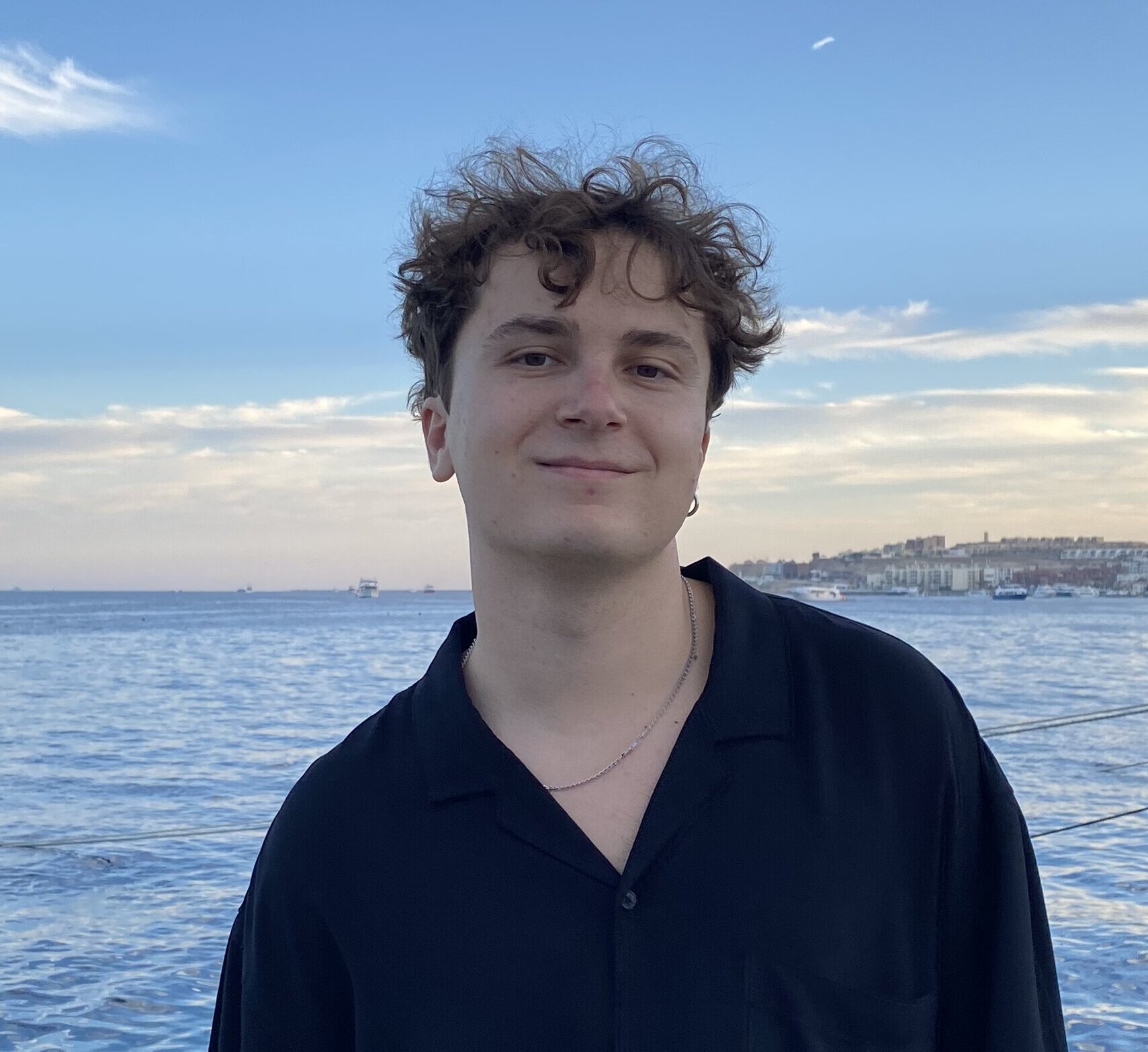 Product UI/UX Designer